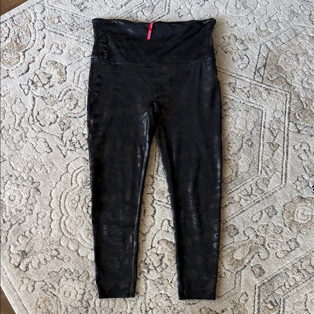 SPANX Camouflage Leggings